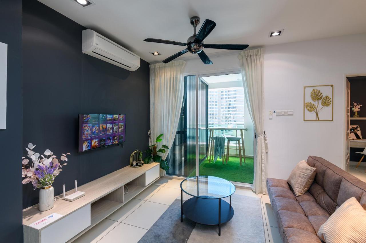 2R1B/Seaview Garden/1~8Pax/Gurney/Mansion One Apartment George Town Exterior photo